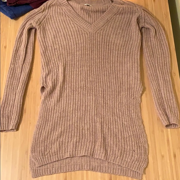 Long sweater! - Picture 2 of 2